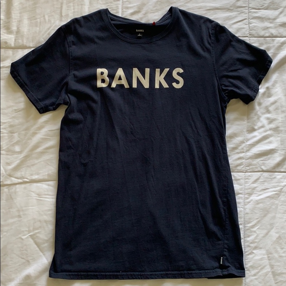 Men’s Medium Banks Journal - Label Tee Shirt